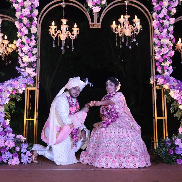 Candid wedding photography 600x600